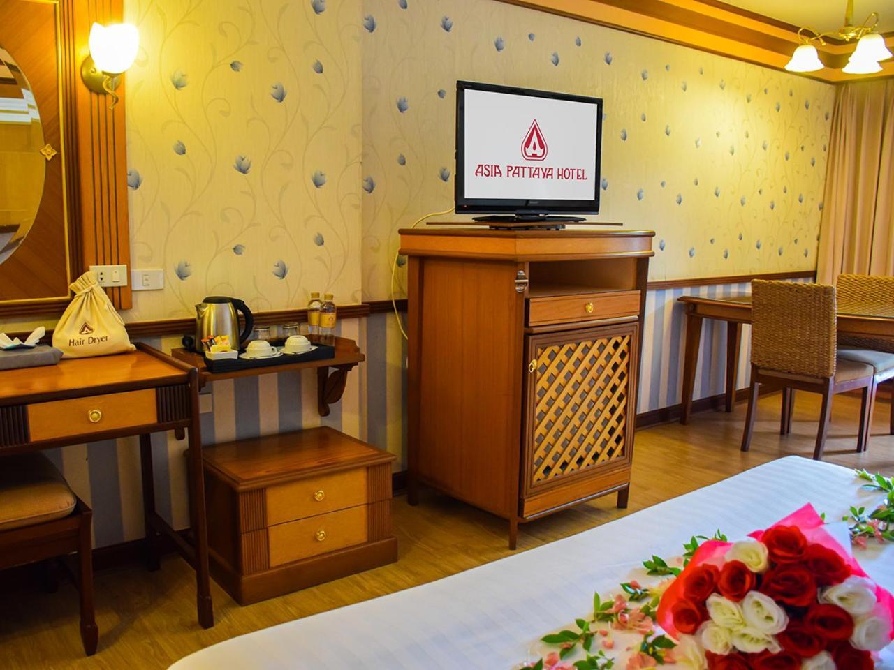 Asia Pattaya Hotel Bagian luar foto