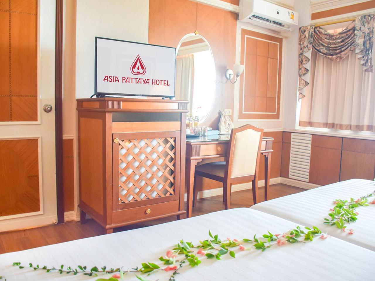 Asia Pattaya Hotel Bagian luar foto