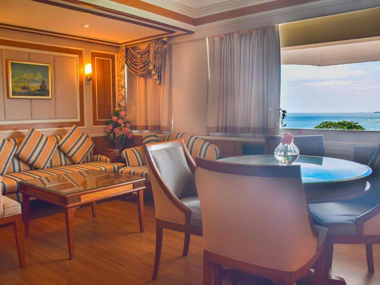 Asia Pattaya Hotel Bagian luar foto