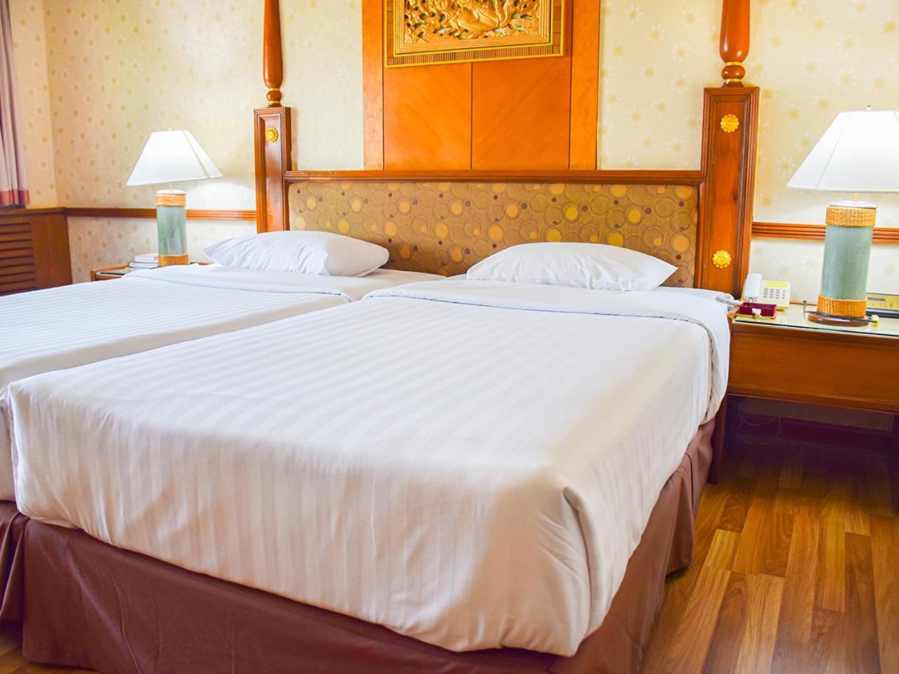 Asia Pattaya Hotel Bagian luar foto